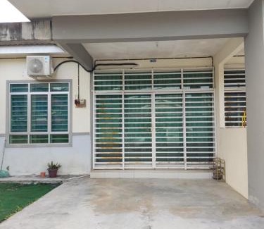 Kuala Kangsar House | Homestay NAQ D' Kuala Kangsar