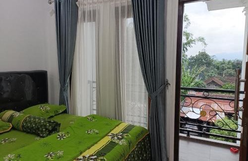 Mungkid House | Homestay Omah Putih