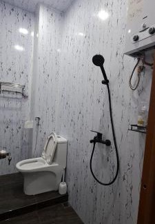 Mungkid House | Homestay Omah Putih