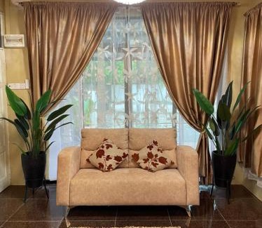 Bukit Hantu House | Homestay Villa Damai