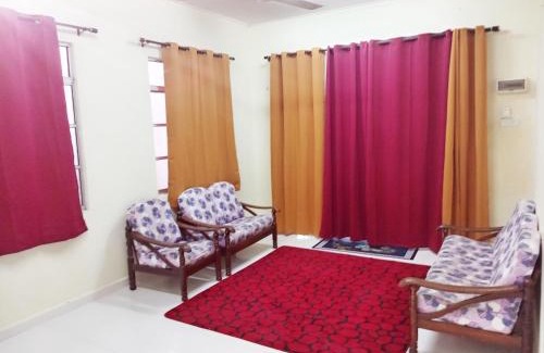 Kawasan Perindustrian Chendering House | Homestay Wan Z