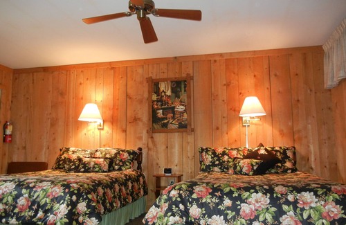 Witmer Cabin | Homestead Lodging