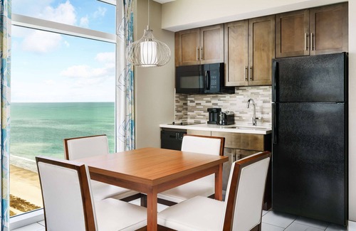 Downtown Myrtle Beach Hotel | Homewood Suites by Hilton Myrtle Beach Oceanfront