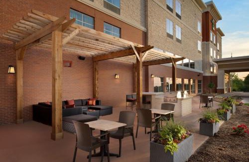 I-435 West KC-KS Hotel | Homewood Suites By Hilton Kansas City Speedway