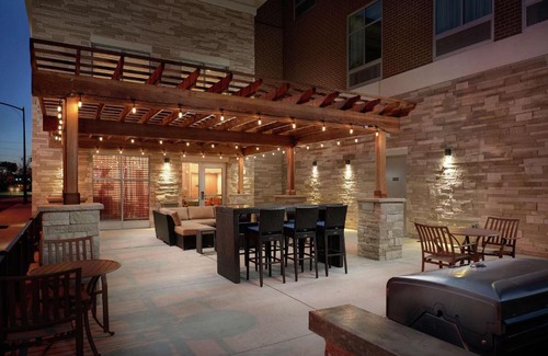 Oakley Hotel | Homewood Suites By Hilton Cincinnati Midtown