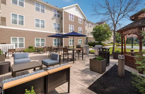 Mount Laurel Hotel | Homewood Suites by Hilton Mount Laurel