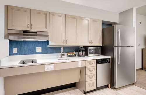Central Business District Hotel | Homewood Suites By Hilton Worcester