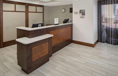 South Loop Hotel | Homewood Suites by Hilton Minneapolis-Mall Of America