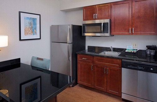 Maitland Hotel | Homewood Suites by Hilton Orlando-Maitland