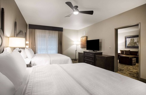 Salina Hotel | Homewood Suites by Hilton Salina Downtown