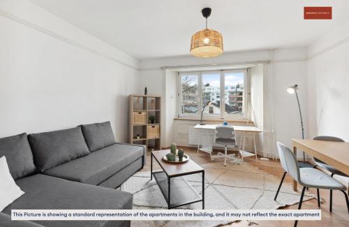 Seebach Apartment | Homey Comfort in Oerlikon
