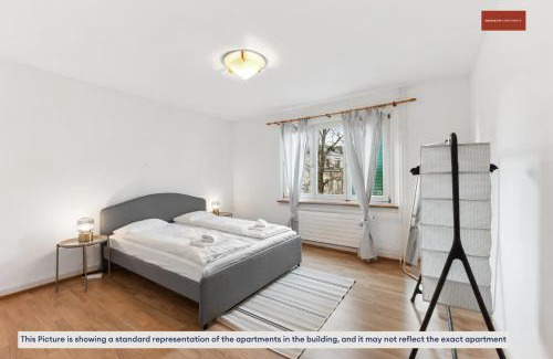 Seebach Apartment | Homey Comfort in Oerlikon