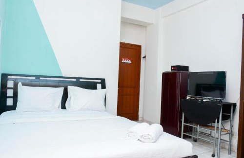 Pondokcina Apartment | Homey Studio Apartment at Margonda Residence 1 By Travelio