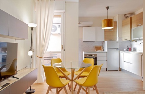 Pisa Apartment | [Homiday] -New Modern Flat -[Cisanello Hospital]