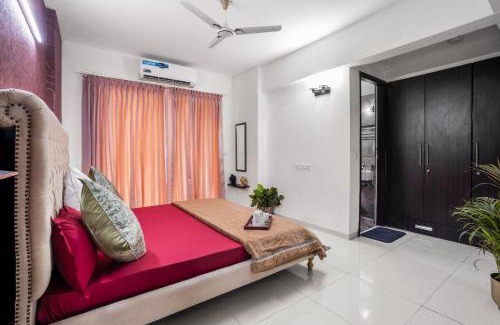 Noida Apartment | Homlee-Super Luxury 4 BHK Apartment nr NOIDA EXPO