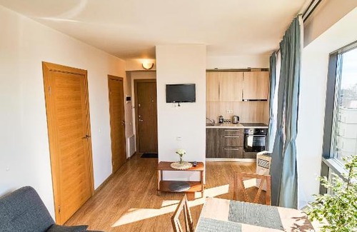 Maskavas Forstate Apartment | HomyVibes Apartments with Free Parking and Self Check-In