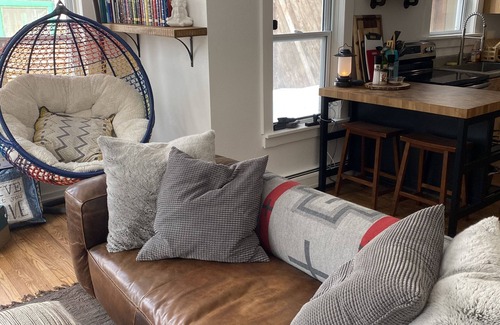 Rollinsville Cabin | Honey Bear Creek Artists Mountain Retreat