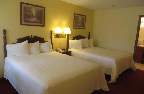 Mountain View Hotel | Honeysuckle Inn