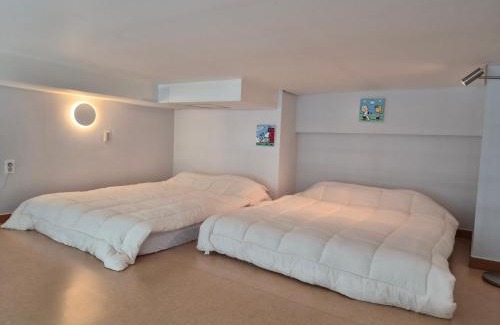 Seolcheon-myeon House | Hongdae Home Sweet Home