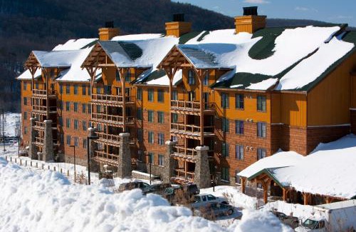 Blodgett Mills Resort | Hope Lake Lodge & Indoor Waterpark