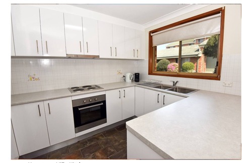 Woonona Villa | Hopetoun Villa - quiet getaway