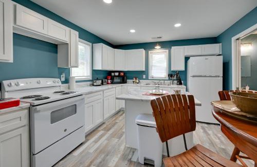 Hopkinsville House | Hopkinsville Home Near Parks and Museums!