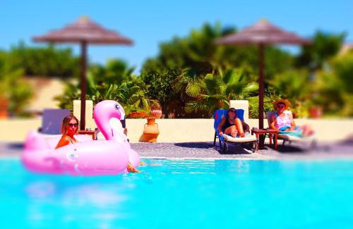 Kamari Hotel | Horizon Resort