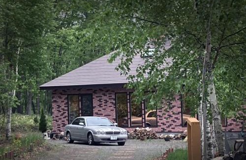 Tsurui House | hororo style