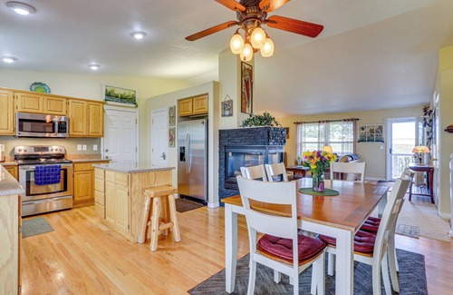 Elizabeth House | Horse Country Home Near Castlewood Canyon!