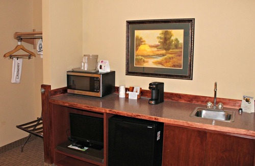 McCook Hotel | Horse Creek Inn