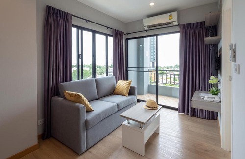 Tha Thaewawong Hotel | Horsehill Hotel Sriracha