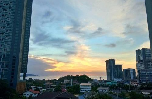 Tha Thaewawong Hotel | Horsehill Hotel Sriracha