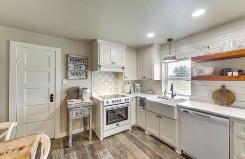 Pittsburg House | Horses Welcome: Pittsburg Home Near Wineries!