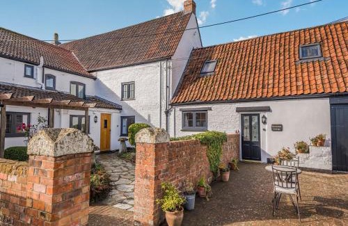 Weston-super-Mare House | Horseshoe Cottage-Uk37360