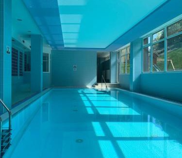 Valasske Klobouky Hotel | Horský hotel Jelenovská s bazénem v ceně