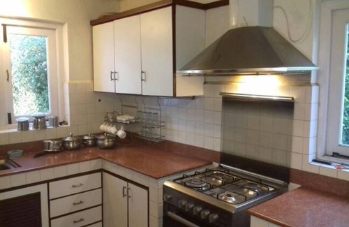 Coonoor Villa | Hospitality Expert ROYSTON: BBQ, Bonfire & Chef