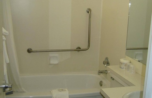 Kamloops Hotel | Hospitality Inn