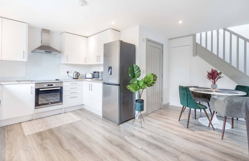 Leominster House | Host & Stay | Bridge Street 87b