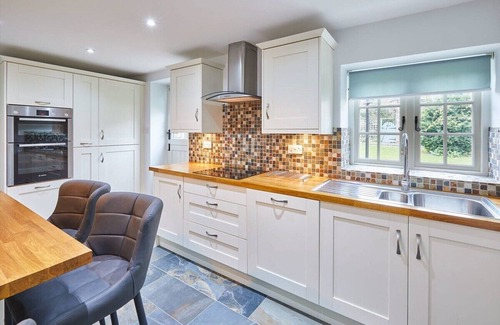 Corbridge House | Host & Stay | Kenmore