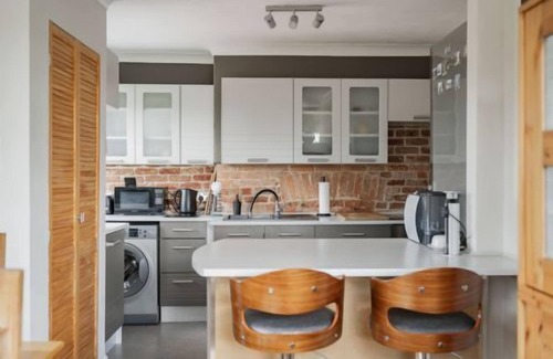 Fakenham Apartment | Host & Stay | Manor View