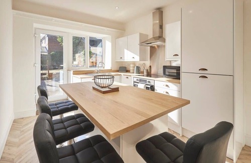 West Rainton House | Host & Stay | Spring Cottage