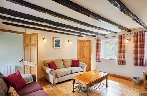 Staxton House | Host & Stay | The Cottage