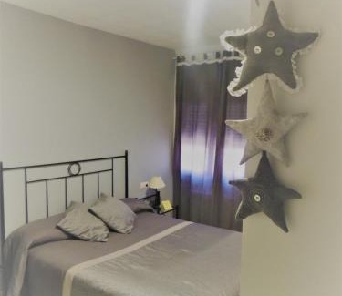 Angles House | Hostal Can Massot