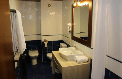 L'Espluga de Francoli House | Hostal del Senglar