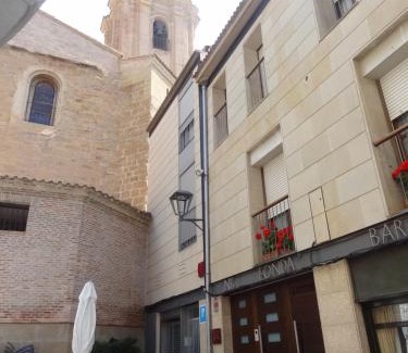 Cascante House | Hostal El Lechuguero