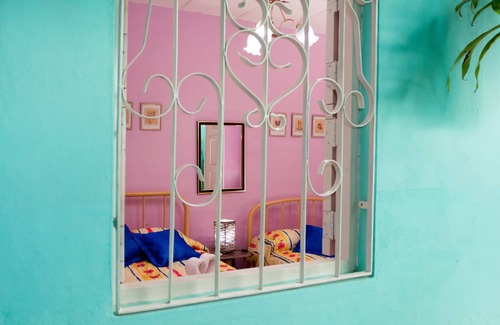 Santa Clara House | Hostal Familia Rivalta