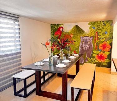 Soacha House | Hostal Galería de la Montaña, Medellin