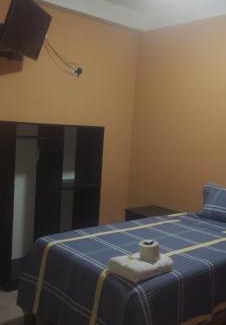 Moquegua Hotel | HOSTAL LLAUT * *