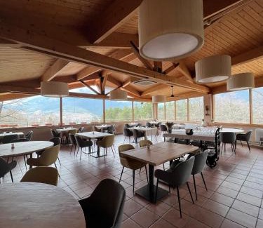 Saldes House | Hostal Pedraforca