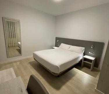 Ainsa House | Hostal Pirineos Ainsa